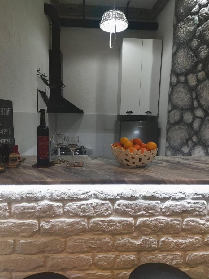 4 Chocolate Apartments In Old Тбилиси Екстериор снимка