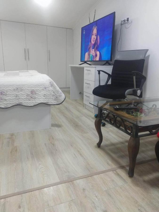 4 Chocolate Apartments In Old Тбилиси Екстериор снимка